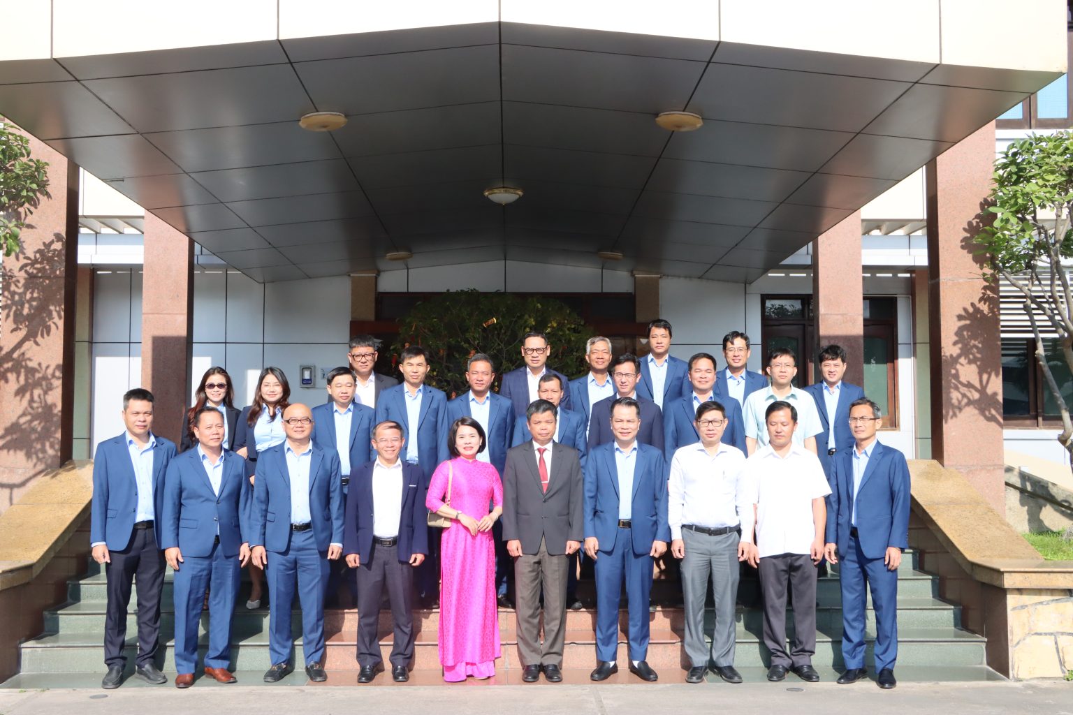 KHÍ THẾ ĐẦU XUÂN 2026: CẢNG QUY NHƠN ĐÓN LÃNH ĐẠO TỈNH, TRI ÂN TRUYỀN THỐNG VÀ KHỞI ĐỘNG NHIỆM VỤ MỚI