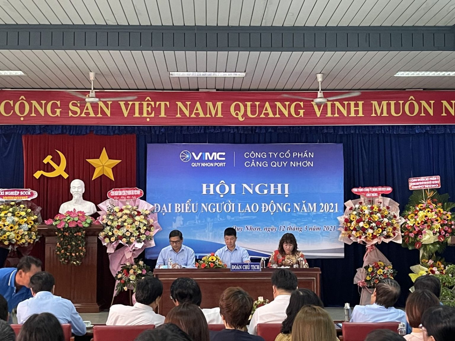 CÔNG TY CỔ PHẦN CẢNG QUY NHƠN TỔ CHỨC HỘI NGHỊ NGƯỜI LAO ĐỘNG NĂM 2021