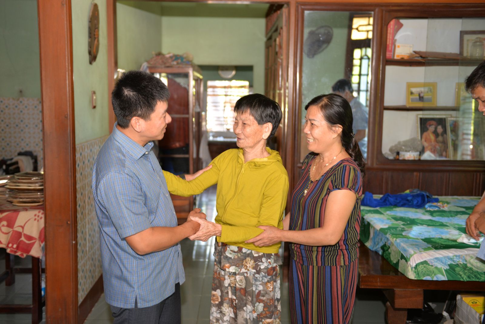 Mẹ Võ Thị Kiếm (SN 1930, Hoài Thanh Tây-Hoài Nhơn)