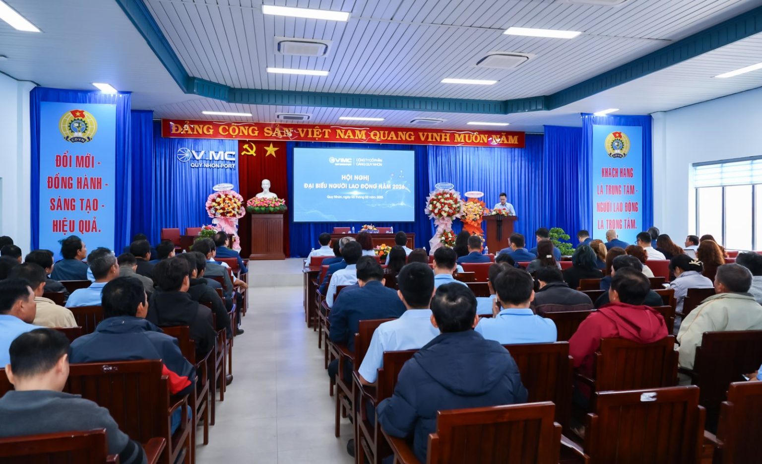 CẢNG QUY NHƠN TỔ CHỨC HỘI NGHỊ ĐẠI BIỂU NGƯỜI LAO ĐỘNG NĂM 2026: DÂN CHỦ – ĐỒNG THUẬN – QUYẾT TÂM HOÀN THÀNH MỤC TIÊU 2026
