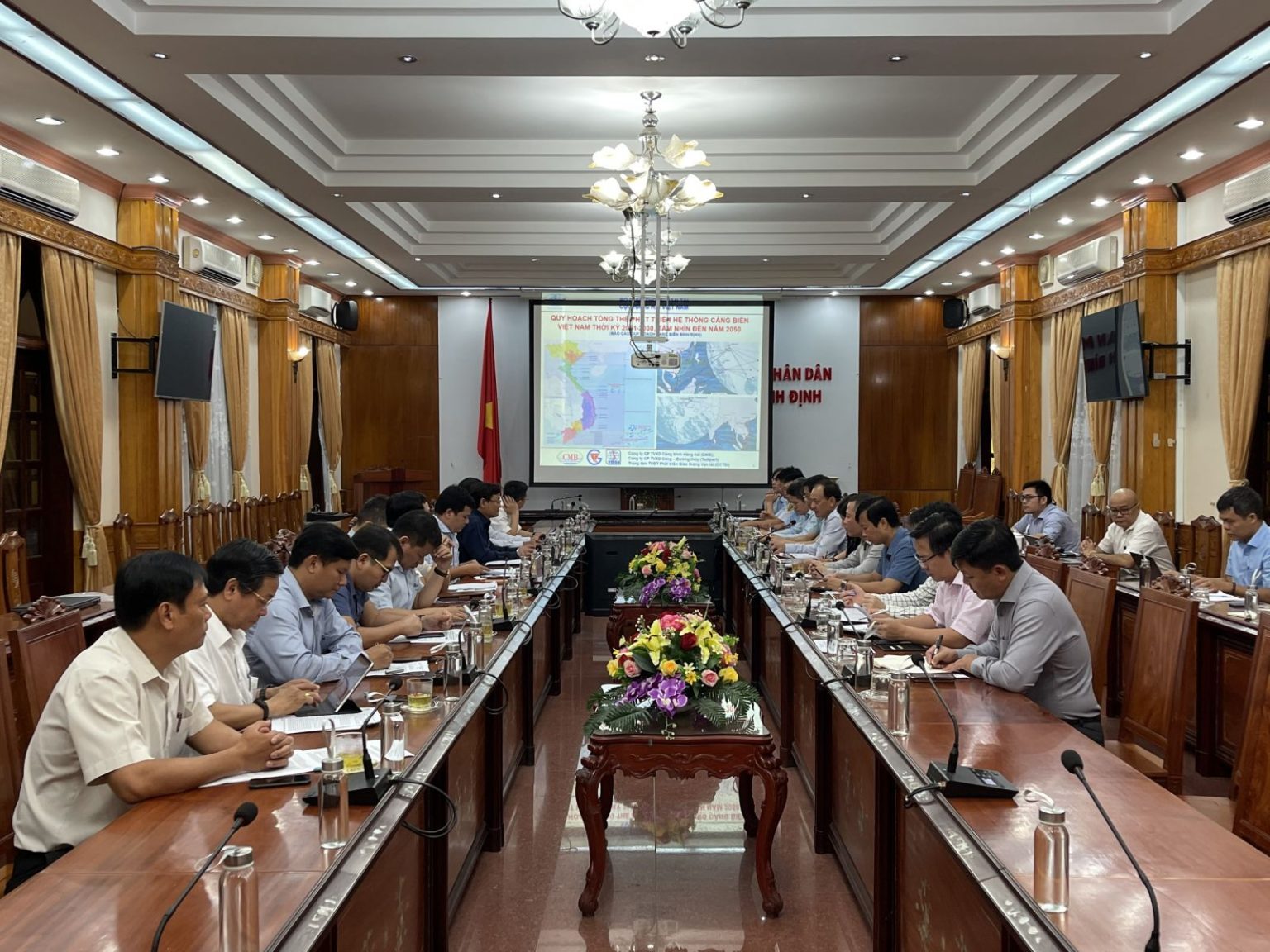 Thứ trưởng Nguyễn Nhật: “Kết cấu hạ tầng phải đi trước một bước”